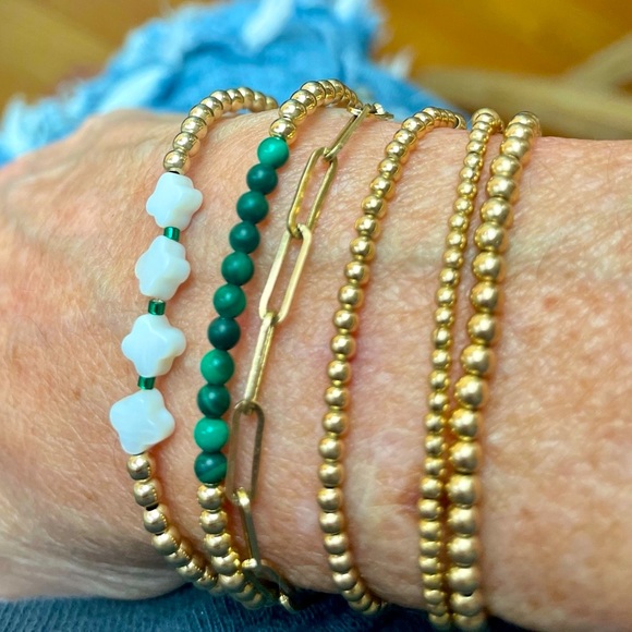 Handmade 14k gold filled bead stretch malachite bracelet - Picture 4 of 14